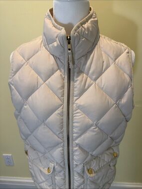 Women's J. Crew Quilted Cream Puffer Vest Size M